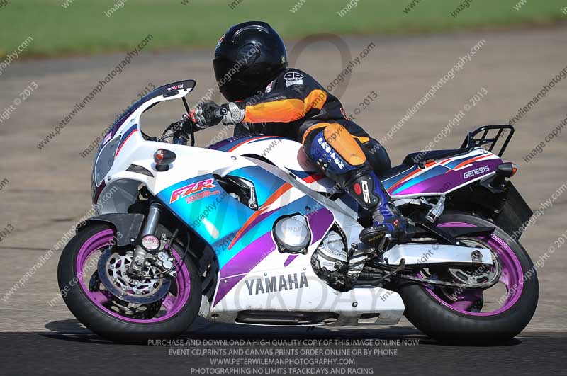 anglesey photographs;bedford no limits trackday;bedford trackday photographs;enduro digital images;event digital images;eventdigitalimages;no limits trackdays;peter wileman photography;racing digital images;trac mon;trackday digital images;trackday photos;ty croes