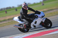 anglesey-photographs;bedford-no-limits-trackday;bedford-trackday-photographs;enduro-digital-images;event-digital-images;eventdigitalimages;no-limits-trackdays;peter-wileman-photography;racing-digital-images;trac-mon;trackday-digital-images;trackday-photos;ty-croes