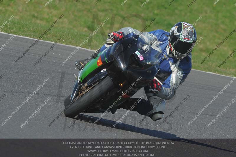 anglesey photographs;bedford no limits trackday;bedford trackday photographs;enduro digital images;event digital images;eventdigitalimages;no limits trackdays;peter wileman photography;racing digital images;trac mon;trackday digital images;trackday photos;ty croes