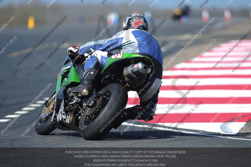 anglesey photographs;bedford no limits trackday;bedford trackday photographs;enduro digital images;event digital images;eventdigitalimages;no limits trackdays;peter wileman photography;racing digital images;trac mon;trackday digital images;trackday photos;ty croes