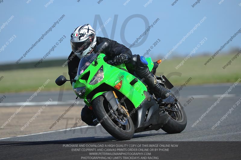 anglesey photographs;bedford no limits trackday;bedford trackday photographs;enduro digital images;event digital images;eventdigitalimages;no limits trackdays;peter wileman photography;racing digital images;trac mon;trackday digital images;trackday photos;ty croes