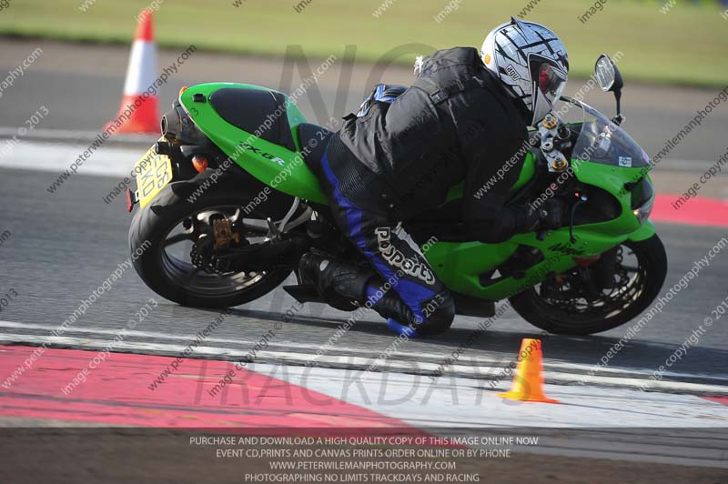 anglesey photographs;bedford no limits trackday;bedford trackday photographs;enduro digital images;event digital images;eventdigitalimages;no limits trackdays;peter wileman photography;racing digital images;trac mon;trackday digital images;trackday photos;ty croes
