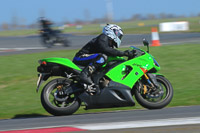 anglesey-photographs;bedford-no-limits-trackday;bedford-trackday-photographs;enduro-digital-images;event-digital-images;eventdigitalimages;no-limits-trackdays;peter-wileman-photography;racing-digital-images;trac-mon;trackday-digital-images;trackday-photos;ty-croes