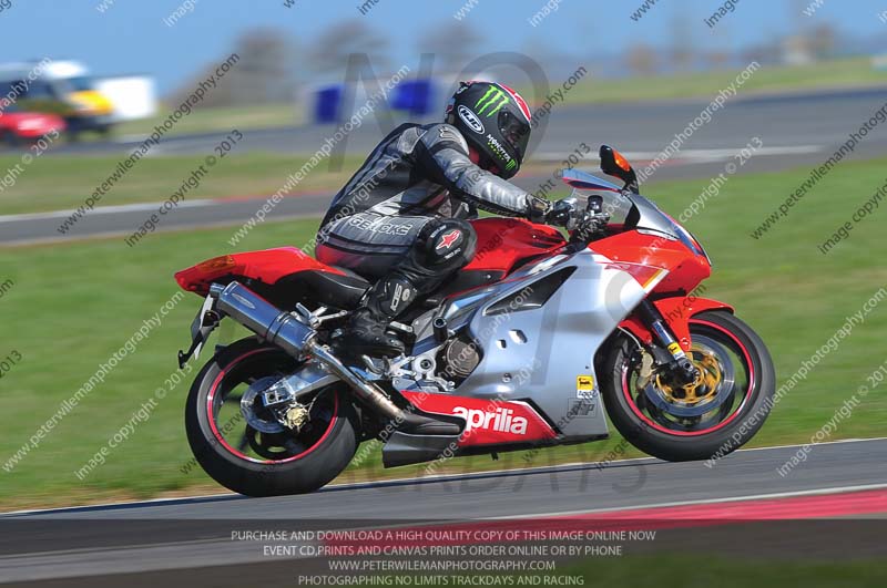 anglesey photographs;bedford no limits trackday;bedford trackday photographs;enduro digital images;event digital images;eventdigitalimages;no limits trackdays;peter wileman photography;racing digital images;trac mon;trackday digital images;trackday photos;ty croes