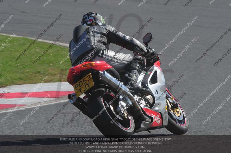 anglesey photographs;bedford no limits trackday;bedford trackday photographs;enduro digital images;event digital images;eventdigitalimages;no limits trackdays;peter wileman photography;racing digital images;trac mon;trackday digital images;trackday photos;ty croes