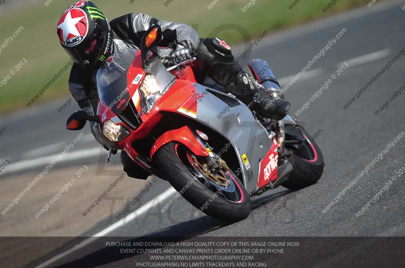 anglesey photographs;bedford no limits trackday;bedford trackday photographs;enduro digital images;event digital images;eventdigitalimages;no limits trackdays;peter wileman photography;racing digital images;trac mon;trackday digital images;trackday photos;ty croes