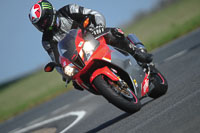anglesey-photographs;bedford-no-limits-trackday;bedford-trackday-photographs;enduro-digital-images;event-digital-images;eventdigitalimages;no-limits-trackdays;peter-wileman-photography;racing-digital-images;trac-mon;trackday-digital-images;trackday-photos;ty-croes