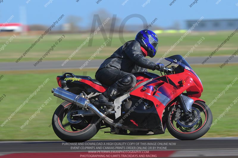 anglesey photographs;bedford no limits trackday;bedford trackday photographs;enduro digital images;event digital images;eventdigitalimages;no limits trackdays;peter wileman photography;racing digital images;trac mon;trackday digital images;trackday photos;ty croes