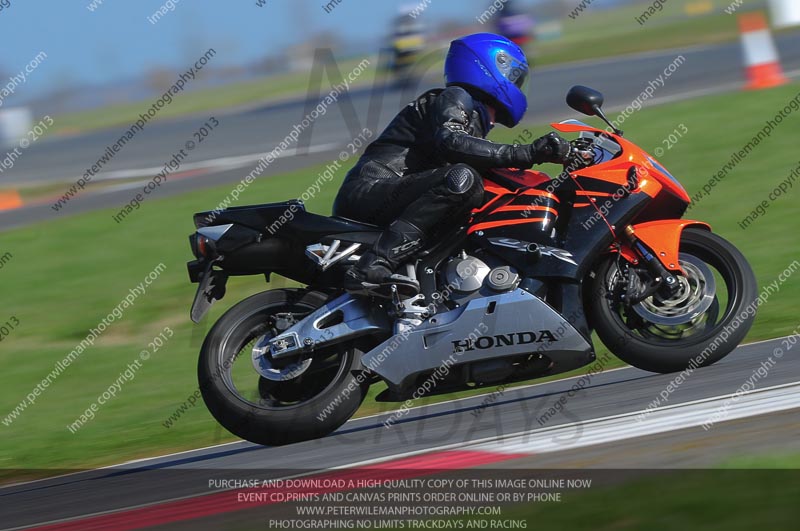 anglesey photographs;bedford no limits trackday;bedford trackday photographs;enduro digital images;event digital images;eventdigitalimages;no limits trackdays;peter wileman photography;racing digital images;trac mon;trackday digital images;trackday photos;ty croes