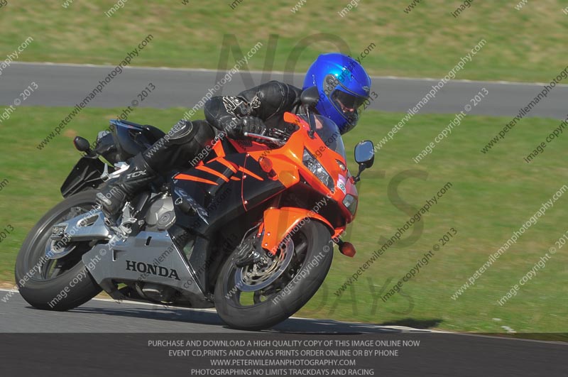 anglesey photographs;bedford no limits trackday;bedford trackday photographs;enduro digital images;event digital images;eventdigitalimages;no limits trackdays;peter wileman photography;racing digital images;trac mon;trackday digital images;trackday photos;ty croes