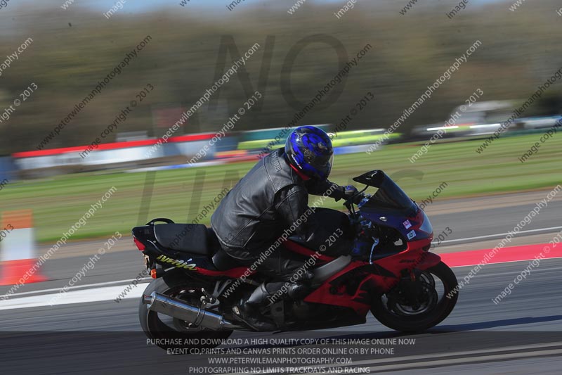 anglesey photographs;bedford no limits trackday;bedford trackday photographs;enduro digital images;event digital images;eventdigitalimages;no limits trackdays;peter wileman photography;racing digital images;trac mon;trackday digital images;trackday photos;ty croes