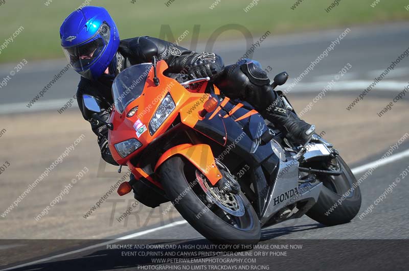 anglesey photographs;bedford no limits trackday;bedford trackday photographs;enduro digital images;event digital images;eventdigitalimages;no limits trackdays;peter wileman photography;racing digital images;trac mon;trackday digital images;trackday photos;ty croes