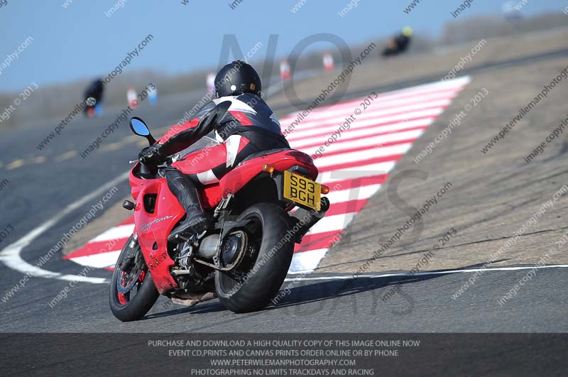 anglesey photographs;bedford no limits trackday;bedford trackday photographs;enduro digital images;event digital images;eventdigitalimages;no limits trackdays;peter wileman photography;racing digital images;trac mon;trackday digital images;trackday photos;ty croes