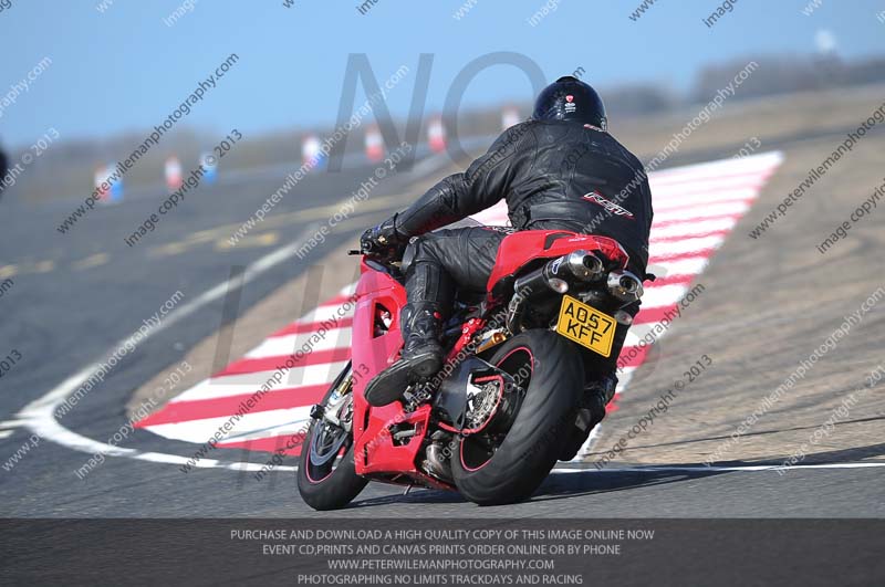 anglesey photographs;bedford no limits trackday;bedford trackday photographs;enduro digital images;event digital images;eventdigitalimages;no limits trackdays;peter wileman photography;racing digital images;trac mon;trackday digital images;trackday photos;ty croes