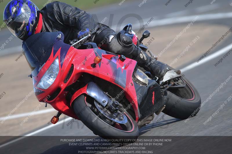 anglesey photographs;bedford no limits trackday;bedford trackday photographs;enduro digital images;event digital images;eventdigitalimages;no limits trackdays;peter wileman photography;racing digital images;trac mon;trackday digital images;trackday photos;ty croes