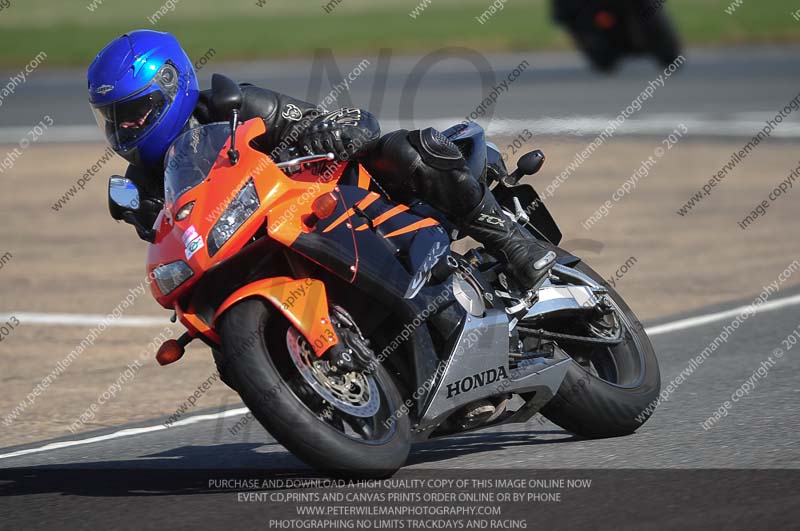 anglesey photographs;bedford no limits trackday;bedford trackday photographs;enduro digital images;event digital images;eventdigitalimages;no limits trackdays;peter wileman photography;racing digital images;trac mon;trackday digital images;trackday photos;ty croes