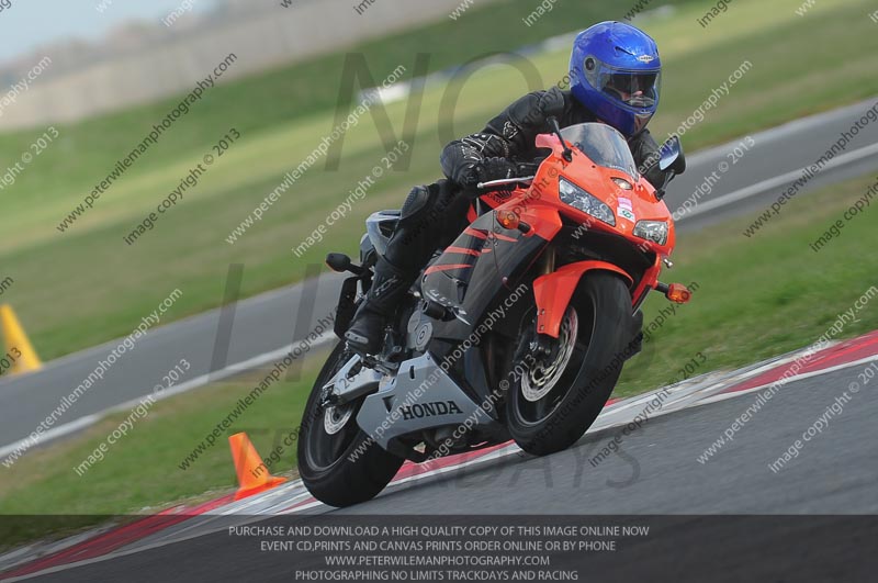 anglesey photographs;bedford no limits trackday;bedford trackday photographs;enduro digital images;event digital images;eventdigitalimages;no limits trackdays;peter wileman photography;racing digital images;trac mon;trackday digital images;trackday photos;ty croes
