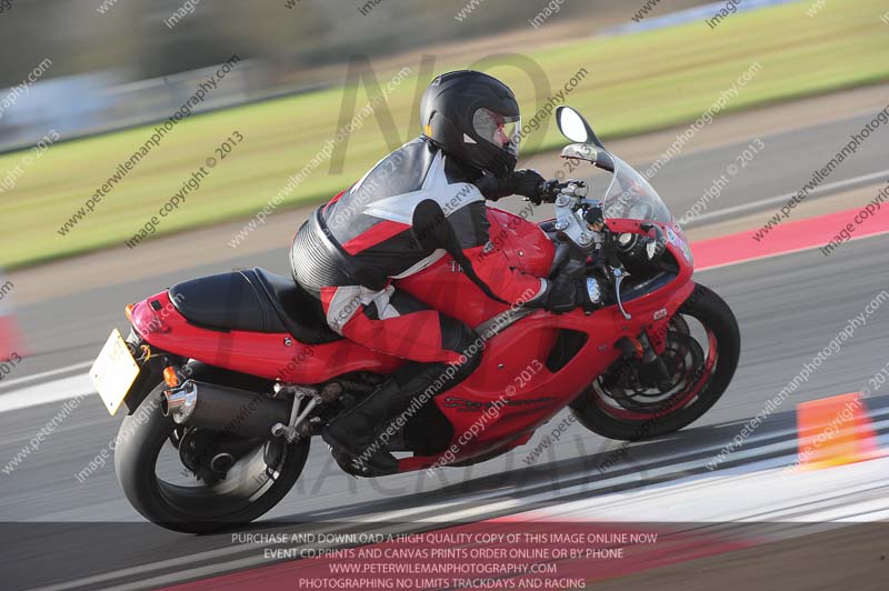 anglesey photographs;bedford no limits trackday;bedford trackday photographs;enduro digital images;event digital images;eventdigitalimages;no limits trackdays;peter wileman photography;racing digital images;trac mon;trackday digital images;trackday photos;ty croes