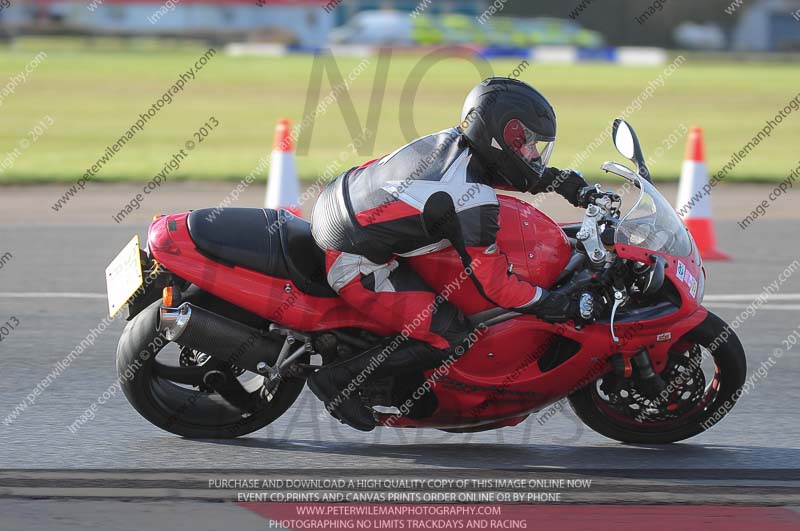 anglesey photographs;bedford no limits trackday;bedford trackday photographs;enduro digital images;event digital images;eventdigitalimages;no limits trackdays;peter wileman photography;racing digital images;trac mon;trackday digital images;trackday photos;ty croes