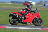 anglesey-photographs;bedford-no-limits-trackday;bedford-trackday-photographs;enduro-digital-images;event-digital-images;eventdigitalimages;no-limits-trackdays;peter-wileman-photography;racing-digital-images;trac-mon;trackday-digital-images;trackday-photos;ty-croes
