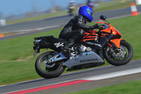 anglesey-photographs;bedford-no-limits-trackday;bedford-trackday-photographs;enduro-digital-images;event-digital-images;eventdigitalimages;no-limits-trackdays;peter-wileman-photography;racing-digital-images;trac-mon;trackday-digital-images;trackday-photos;ty-croes