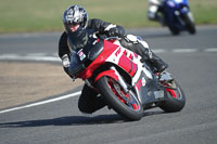 anglesey-photographs;bedford-no-limits-trackday;bedford-trackday-photographs;enduro-digital-images;event-digital-images;eventdigitalimages;no-limits-trackdays;peter-wileman-photography;racing-digital-images;trac-mon;trackday-digital-images;trackday-photos;ty-croes