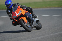 anglesey-photographs;bedford-no-limits-trackday;bedford-trackday-photographs;enduro-digital-images;event-digital-images;eventdigitalimages;no-limits-trackdays;peter-wileman-photography;racing-digital-images;trac-mon;trackday-digital-images;trackday-photos;ty-croes