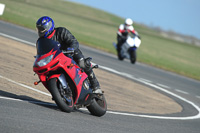 anglesey-photographs;bedford-no-limits-trackday;bedford-trackday-photographs;enduro-digital-images;event-digital-images;eventdigitalimages;no-limits-trackdays;peter-wileman-photography;racing-digital-images;trac-mon;trackday-digital-images;trackday-photos;ty-croes