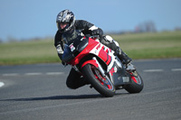 anglesey-photographs;bedford-no-limits-trackday;bedford-trackday-photographs;enduro-digital-images;event-digital-images;eventdigitalimages;no-limits-trackdays;peter-wileman-photography;racing-digital-images;trac-mon;trackday-digital-images;trackday-photos;ty-croes