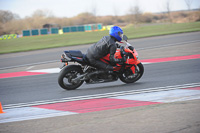 anglesey-photographs;bedford-no-limits-trackday;bedford-trackday-photographs;enduro-digital-images;event-digital-images;eventdigitalimages;no-limits-trackdays;peter-wileman-photography;racing-digital-images;trac-mon;trackday-digital-images;trackday-photos;ty-croes