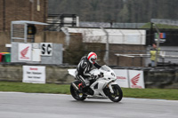 anglesey;brands-hatch;cadwell-park;croft;donington-park;enduro-digital-images;event-digital-images;eventdigitalimages;mallory;no-limits;oulton-park;peter-wileman-photography;racing-digital-images;silverstone;snetterton;trackday-digital-images;trackday-photos;welsh-2-day-enduro