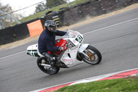 brands-hatch-photographs;brands-no-limits-trackday;cadwell-trackday-photographs;enduro-digital-images;event-digital-images;eventdigitalimages;no-limits-trackdays;peter-wileman-photography;racing-digital-images;trackday-digital-images;trackday-photos