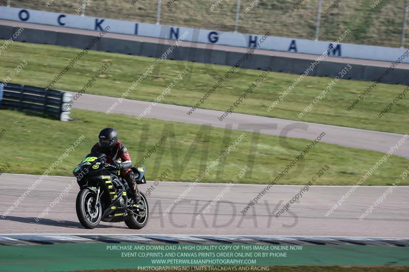 Rockingham no limits trackday;enduro digital images;event digital images;eventdigitalimages;no limits trackdays;peter wileman photography;racing digital images;rockingham raceway northamptonshire;rockingham trackday photographs;trackday digital images;trackday photos