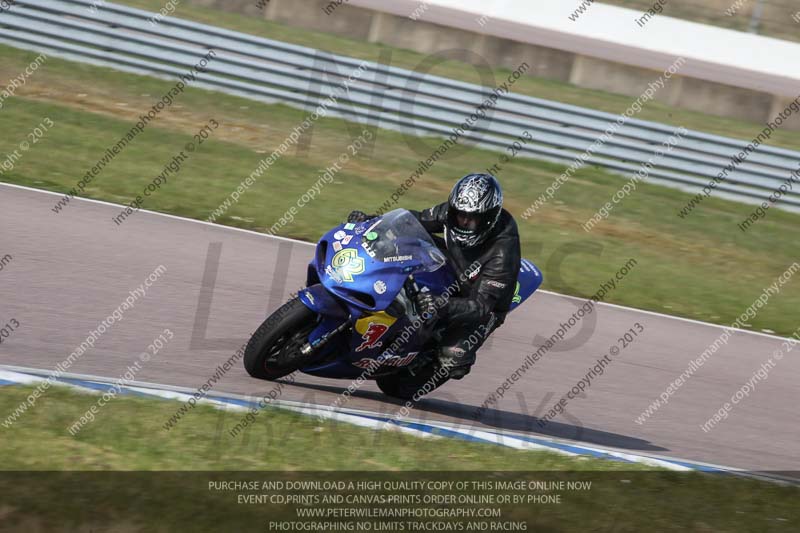 Rockingham no limits trackday;enduro digital images;event digital images;eventdigitalimages;no limits trackdays;peter wileman photography;racing digital images;rockingham raceway northamptonshire;rockingham trackday photographs;trackday digital images;trackday photos