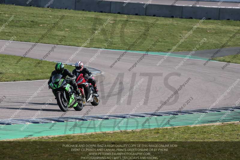 Rockingham no limits trackday;enduro digital images;event digital images;eventdigitalimages;no limits trackdays;peter wileman photography;racing digital images;rockingham raceway northamptonshire;rockingham trackday photographs;trackday digital images;trackday photos