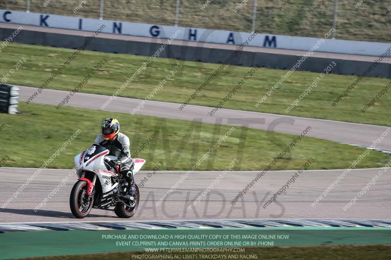 Rockingham no limits trackday;enduro digital images;event digital images;eventdigitalimages;no limits trackdays;peter wileman photography;racing digital images;rockingham raceway northamptonshire;rockingham trackday photographs;trackday digital images;trackday photos