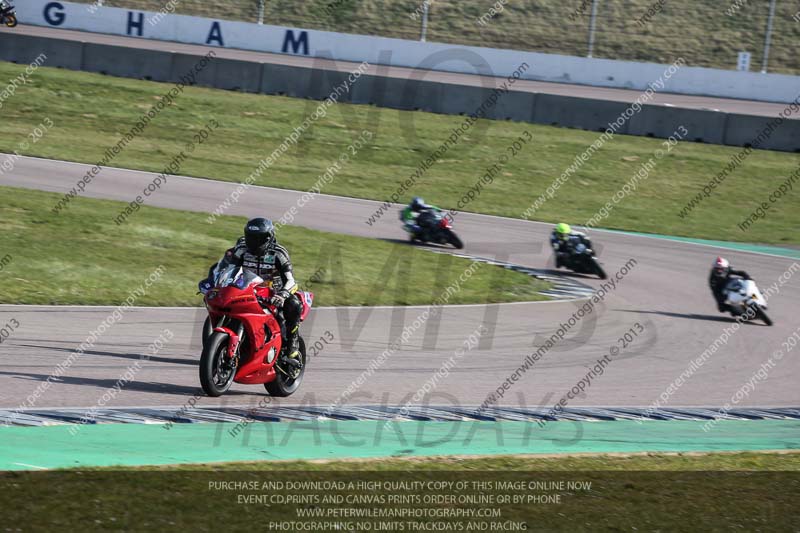 Rockingham no limits trackday;enduro digital images;event digital images;eventdigitalimages;no limits trackdays;peter wileman photography;racing digital images;rockingham raceway northamptonshire;rockingham trackday photographs;trackday digital images;trackday photos