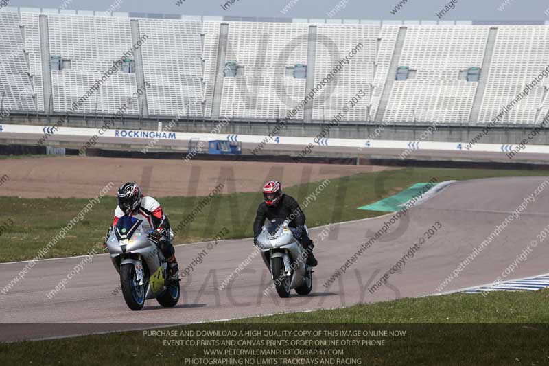 Rockingham no limits trackday;enduro digital images;event digital images;eventdigitalimages;no limits trackdays;peter wileman photography;racing digital images;rockingham raceway northamptonshire;rockingham trackday photographs;trackday digital images;trackday photos