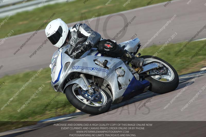 Rockingham no limits trackday;enduro digital images;event digital images;eventdigitalimages;no limits trackdays;peter wileman photography;racing digital images;rockingham raceway northamptonshire;rockingham trackday photographs;trackday digital images;trackday photos