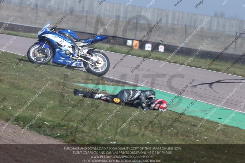 Rockingham no limits trackday;enduro digital images;event digital images;eventdigitalimages;no limits trackdays;peter wileman photography;racing digital images;rockingham raceway northamptonshire;rockingham trackday photographs;trackday digital images;trackday photos