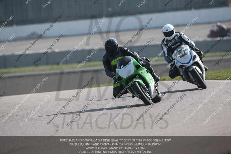 Rockingham no limits trackday;enduro digital images;event digital images;eventdigitalimages;no limits trackdays;peter wileman photography;racing digital images;rockingham raceway northamptonshire;rockingham trackday photographs;trackday digital images;trackday photos