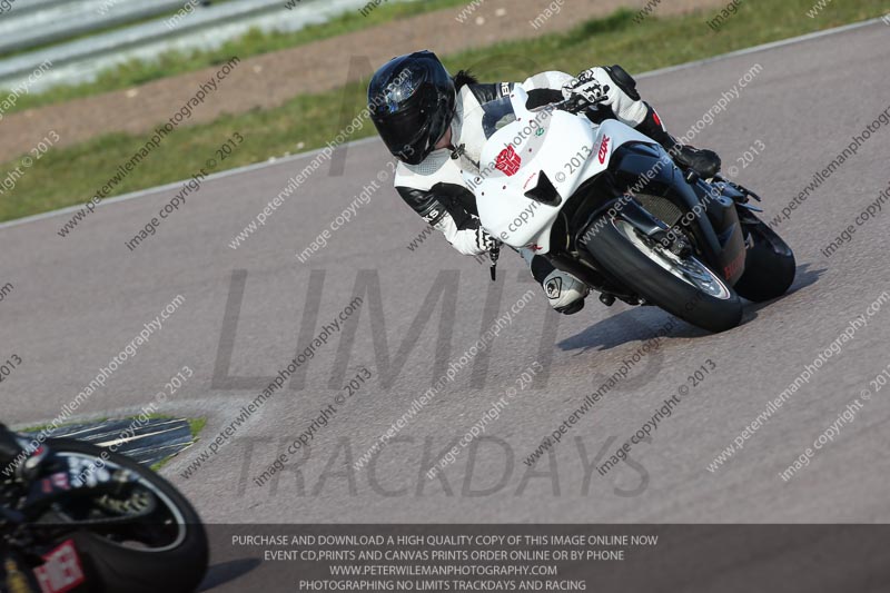 Rockingham no limits trackday;enduro digital images;event digital images;eventdigitalimages;no limits trackdays;peter wileman photography;racing digital images;rockingham raceway northamptonshire;rockingham trackday photographs;trackday digital images;trackday photos