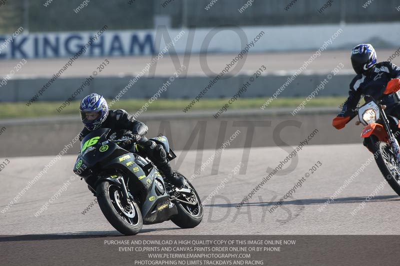 Rockingham no limits trackday;enduro digital images;event digital images;eventdigitalimages;no limits trackdays;peter wileman photography;racing digital images;rockingham raceway northamptonshire;rockingham trackday photographs;trackday digital images;trackday photos