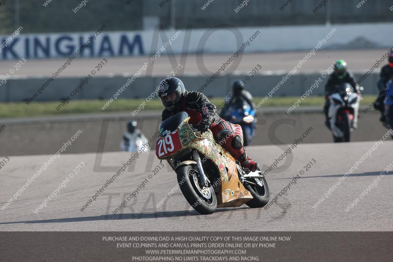 Rockingham no limits trackday;enduro digital images;event digital images;eventdigitalimages;no limits trackdays;peter wileman photography;racing digital images;rockingham raceway northamptonshire;rockingham trackday photographs;trackday digital images;trackday photos