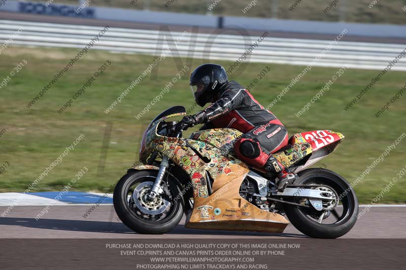 Rockingham no limits trackday;enduro digital images;event digital images;eventdigitalimages;no limits trackdays;peter wileman photography;racing digital images;rockingham raceway northamptonshire;rockingham trackday photographs;trackday digital images;trackday photos