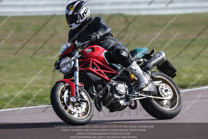 Rockingham no limits trackday;enduro digital images;event digital images;eventdigitalimages;no limits trackdays;peter wileman photography;racing digital images;rockingham raceway northamptonshire;rockingham trackday photographs;trackday digital images;trackday photos