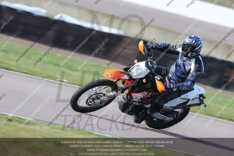 Rockingham no limits trackday;enduro digital images;event digital images;eventdigitalimages;no limits trackdays;peter wileman photography;racing digital images;rockingham raceway northamptonshire;rockingham trackday photographs;trackday digital images;trackday photos