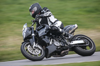 Evening Novice/Inter Black/Silver Bikes