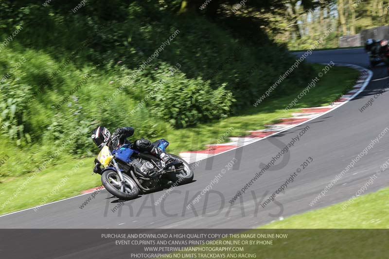 cadwell no limits trackday;cadwell park;cadwell park photographs;cadwell trackday photographs;enduro digital images;event digital images;eventdigitalimages;no limits trackdays;peter wileman photography;racing digital images;trackday digital images;trackday photos