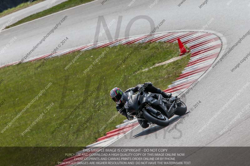 enduro digital images;event digital images;eventdigitalimages;no limits trackdays;peter wileman photography;racing digital images;snetterton;snetterton no limits trackday;snetterton photographs;snetterton trackday photographs;trackday digital images;trackday photos